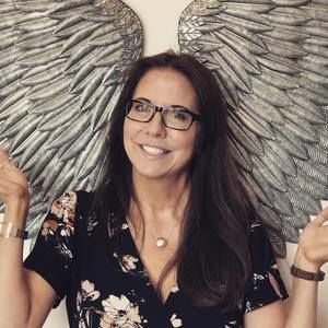 Meet your Posher, Cheri